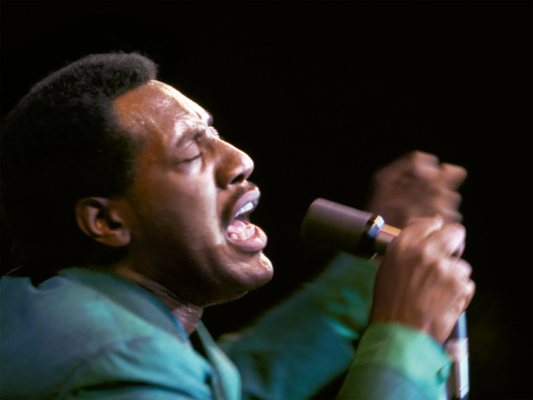 Otis Redding at the Monterey Pop Festival, Monterey, California, 1967.